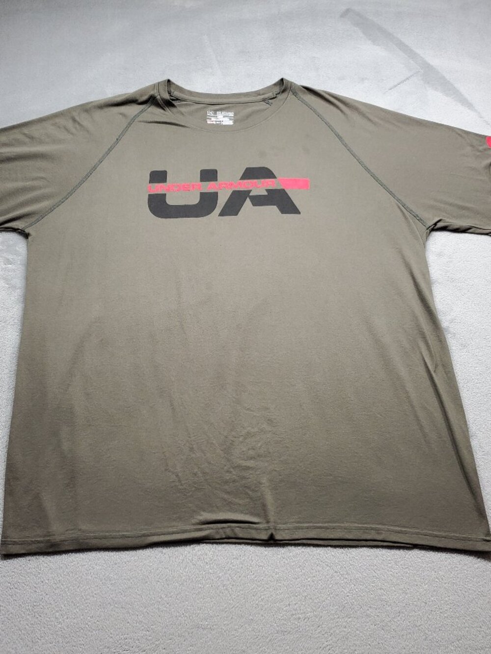 Under Armour Loose Heat Gear Graphic Logo T-shirt Olive Green Men Sz 2XL